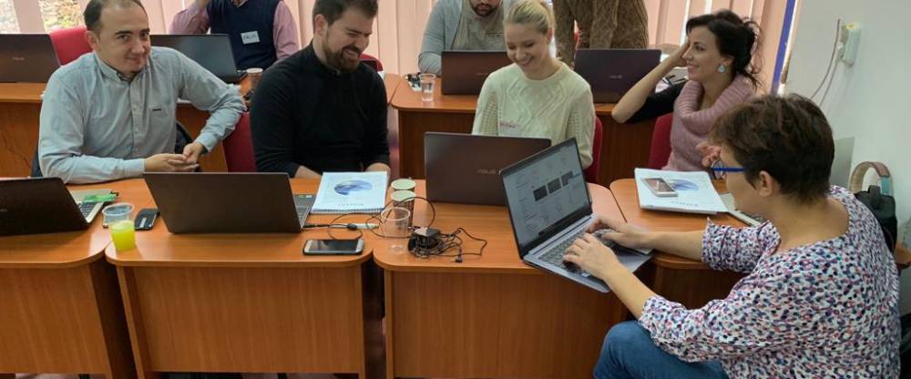 Oportunitate pentru companiile IT, creative sau din automotive: Seminarii after-work gratuite pentru angajații proprii! Oradea, următoarea destinație!